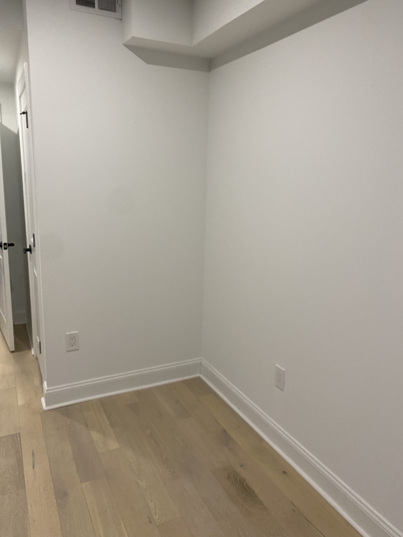 Interior wall painting in Philadelphia by Martinez Osta Construction